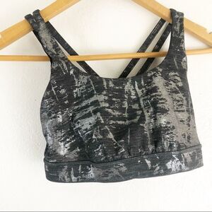 Lululemon metallic cross back sport bra size 4